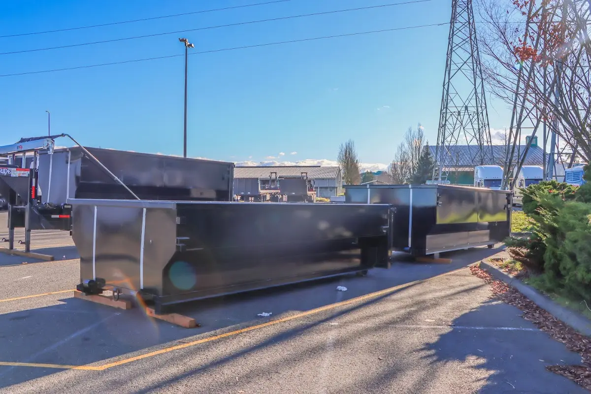 Professional dumpster rental and junk removal service in Aurora
